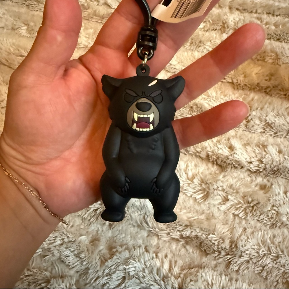 Universal Cocaine Bear Keychain
